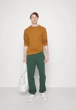 Pier One Sweater - Copper 9 Pier One Sweater - Copper -Herenmode 0ed6ba010def4b6c9eeacc2a38a42372