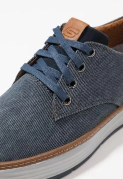 Skechers Moreno - Sneakers Laag - Navy -Herenmode 0f483186ef2d4c709380bf9bbbb87ebf