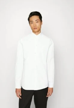 Pier One 3 Pack - Zakelijk Overhemd - White/Light Blue/Dark Blue -Herenmode 19c3fd6ec91b408883b9c6efecab21b0