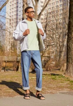 Pier One Unisex - Pantoffels - Black -Herenmode 21323aaf96c24ccbb412a95ef516eddd