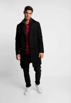 Pier One Mantel - Black 10 Pier One Mantel - Black -Herenmode 3010fca4ed984580b242f2ff85d05f1d