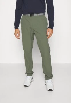 Lyle & Scott Golf Trousers - Broek - Cactus Green