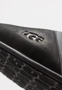 Ugg Scuff - Pantoffels - Black -Herenmode 70f203e066234c8cbc3f3ebb69f2e5e9