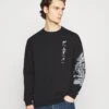YOURTURN Sweater - Black -Herenmode 7f719d72b0ad492793675af91ea00e59