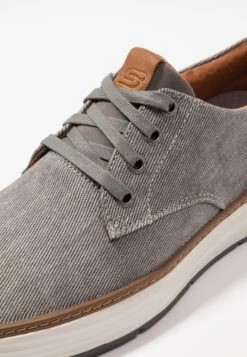 Skechers Moreno - Sneakers Laag - Taupe 13 Skechers Moreno - Sneakers Laag - Taupe -Herenmode 804e7df7e19a4aada0902a8eeb114807