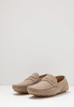 Pier One Unisex - Mocassins - Taupe 10 Pier One Unisex - Mocassins - Taupe -Herenmode 8db2ebcd0d58417e91782ba204cb2b61