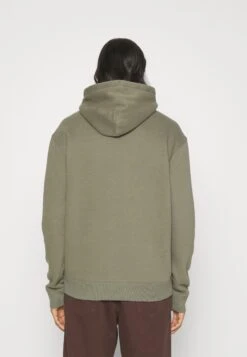 Hollister Co. Summer Icon Unisex - Hoodie - Olive 10 Hollister Co. Summer Icon Unisex - Hoodie - Olive -Herenmode a00c2d49955e4700a2b45b5f5a5896ae