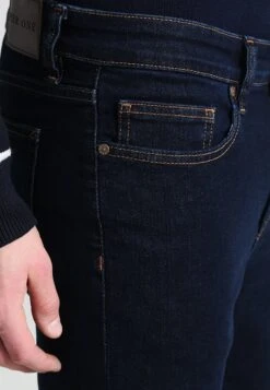 Pier One Basic - Straight Leg Jeans - Rinsed -Herenmode abcf0dd4e2f44f36b372d1a00b38a238