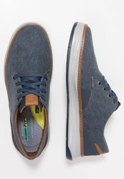 Skechers Moreno - Sneakers Laag - Navy -Herenmode b71230d98446490f92e75cd2a3012624