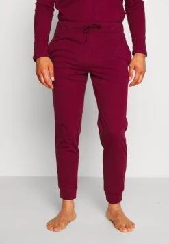 Pier One 2 Pack - Pyjamabroek - Dark Blue/Bordeaux -Herenmode dc864cbf56d94228abe0e47e8a4e993f