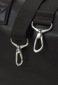 Pier One Unisex - Weekendtas - Black -Herenmode f897dbe16f394747bbcb912b9902dfc5