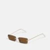 Pier One Unisex - Zonnebril - Brown 1 Pier One Unisex - Zonnebril - Brown -Herenmode fafcccf39cf04188a606be446ccd33ee